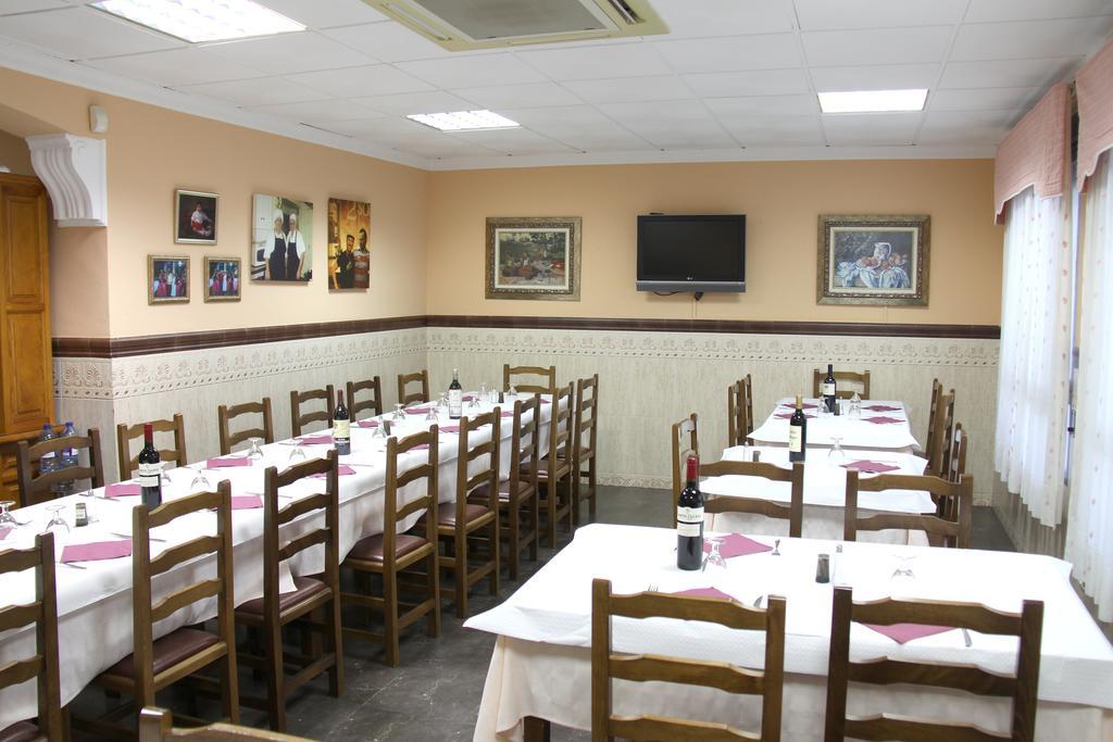 Hostal Restaurante La Masia Vila-real Eksteriør bilde