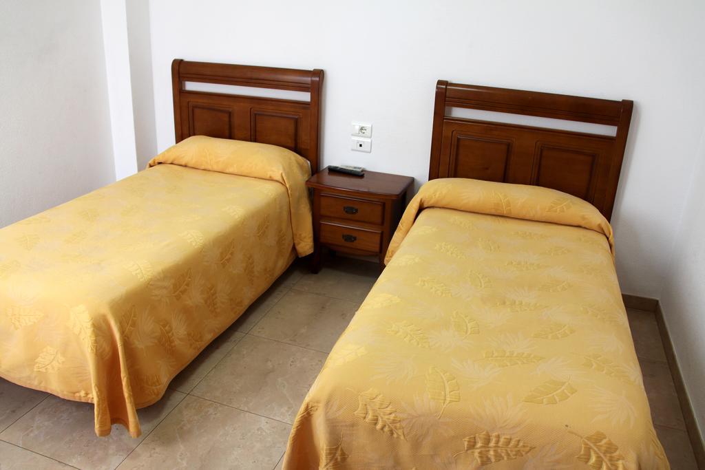 Hostal Restaurante La Masia Vila-real Eksteriør bilde
