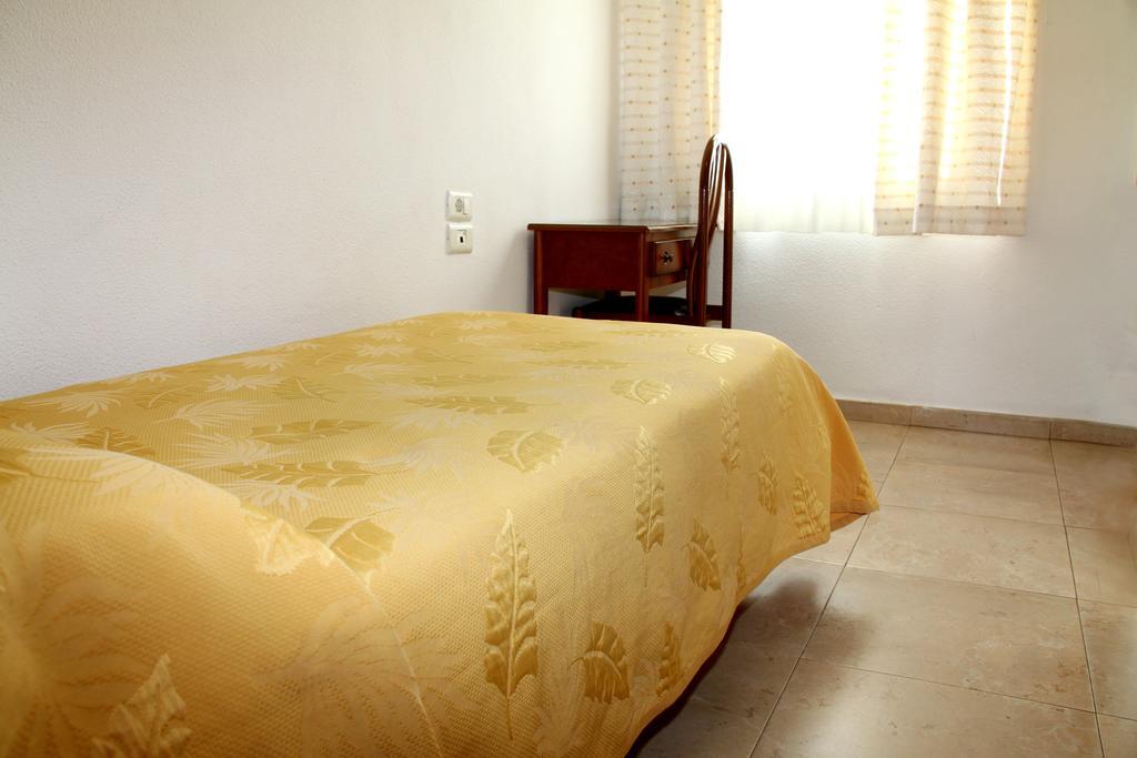 Hostal Restaurante La Masia Vila-real Eksteriør bilde