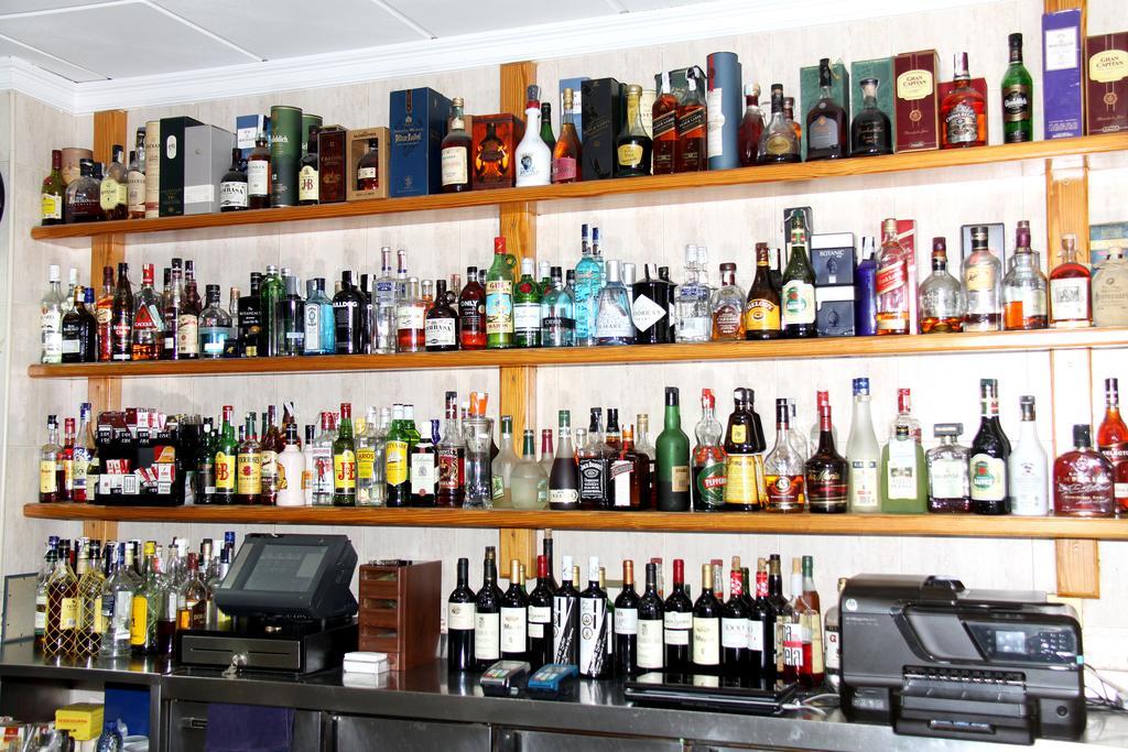 Hostal Restaurante La Masia Vila-real Eksteriør bilde