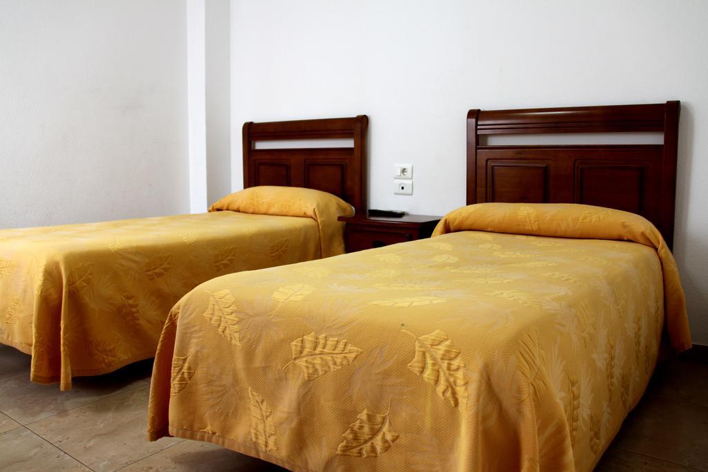 Hostal Restaurante La Masia Vila-real Rom bilde