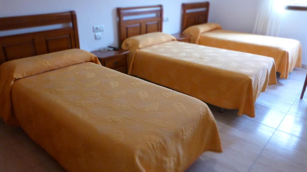 Hostal Restaurante La Masia Vila-real Eksteriør bilde
