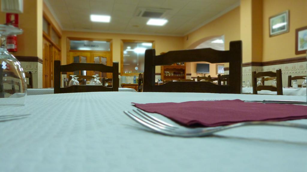 Hostal Restaurante La Masia Vila-real Eksteriør bilde