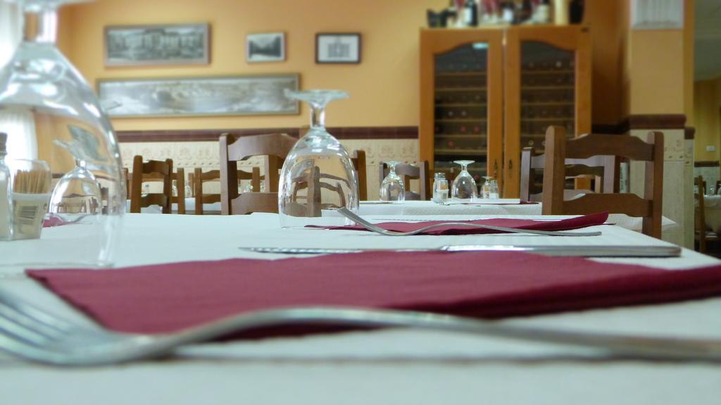 Hostal Restaurante La Masia Vila-real Eksteriør bilde