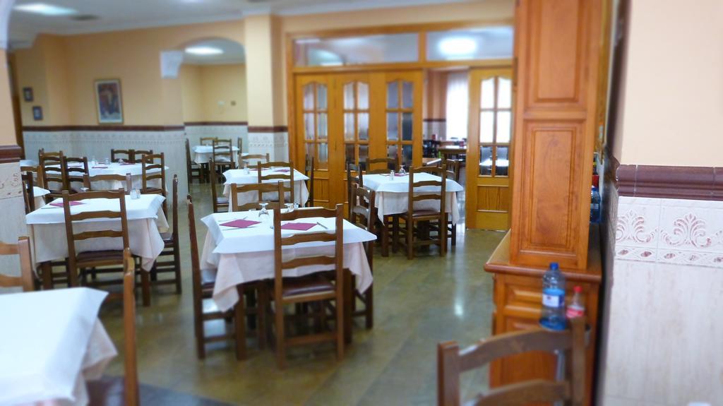Hostal Restaurante La Masia Vila-real Eksteriør bilde