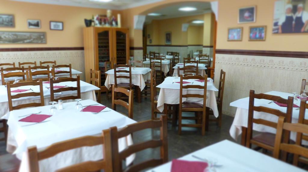 Hostal Restaurante La Masia Vila-real Eksteriør bilde