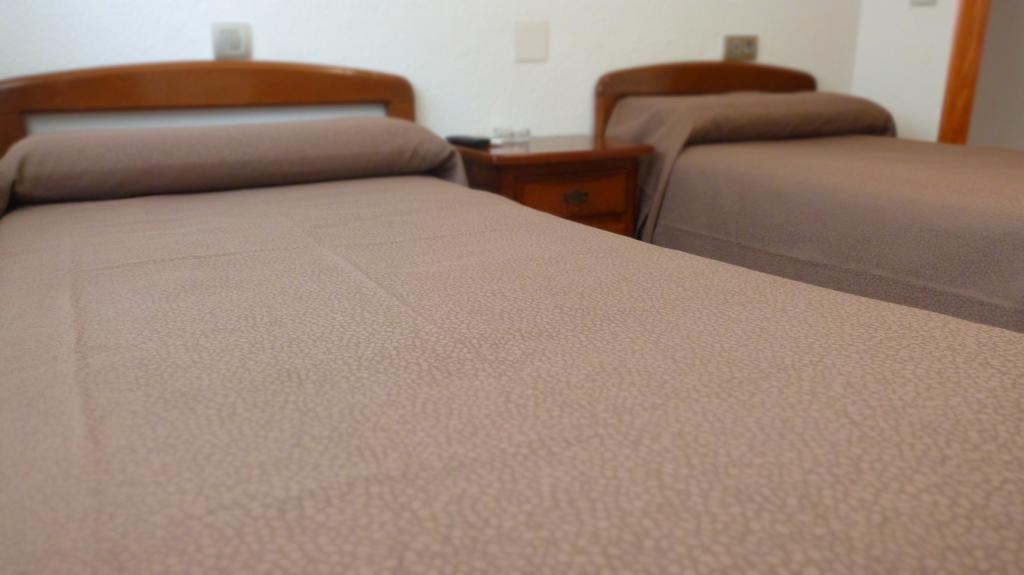 Hostal Restaurante La Masia Vila-real Eksteriør bilde